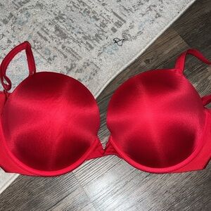 Elegant Red Women's Bra
